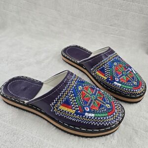 W for Women Multicolor Embroidered Athletic Shoes